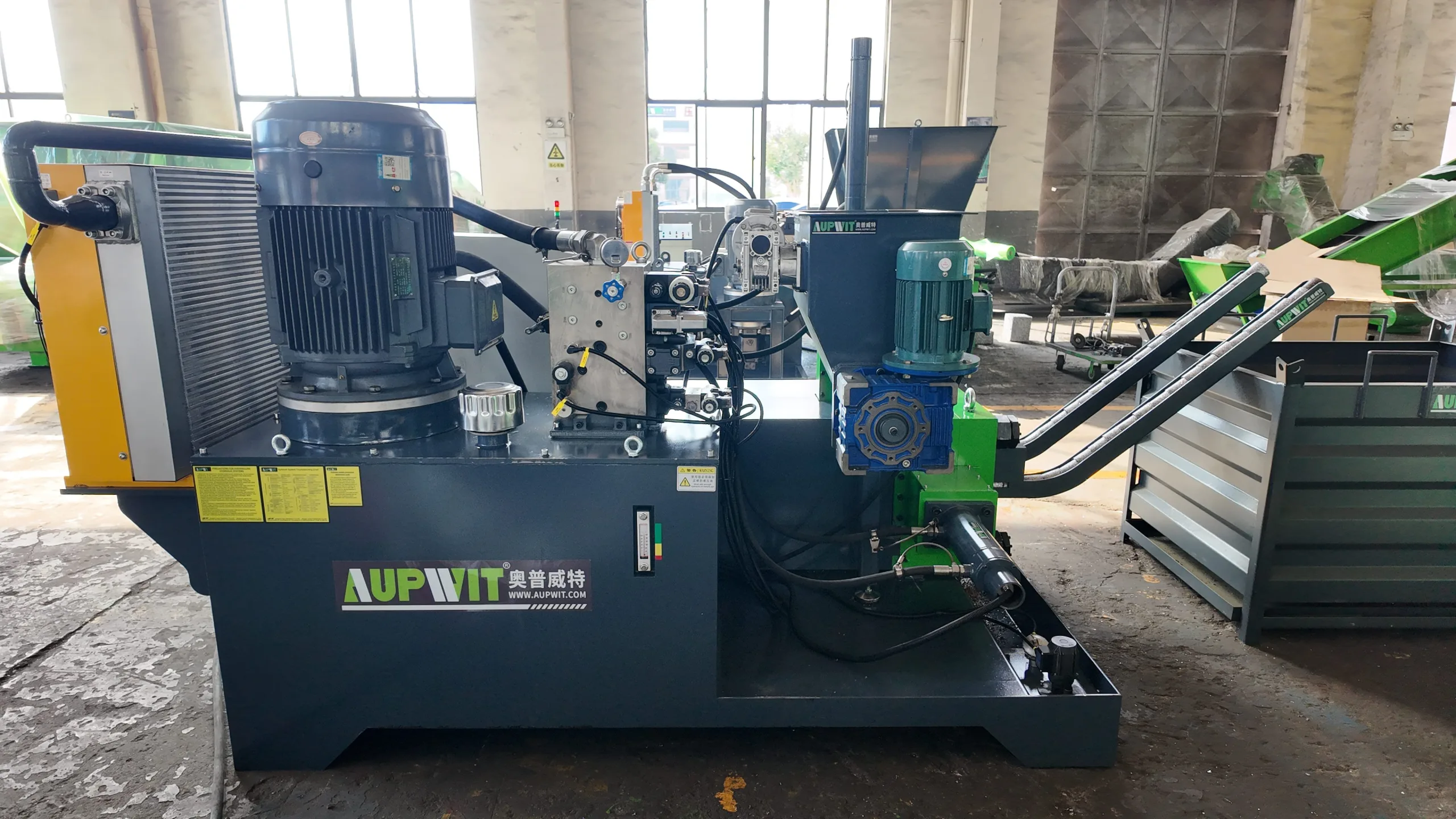 Briquetter Machine